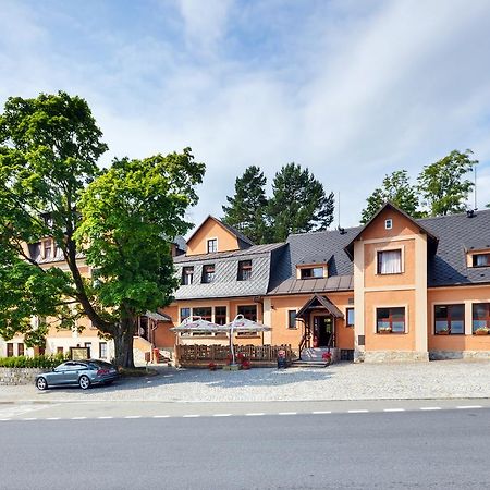 Hotel Stara Posta Filipovice Экстерьер фото